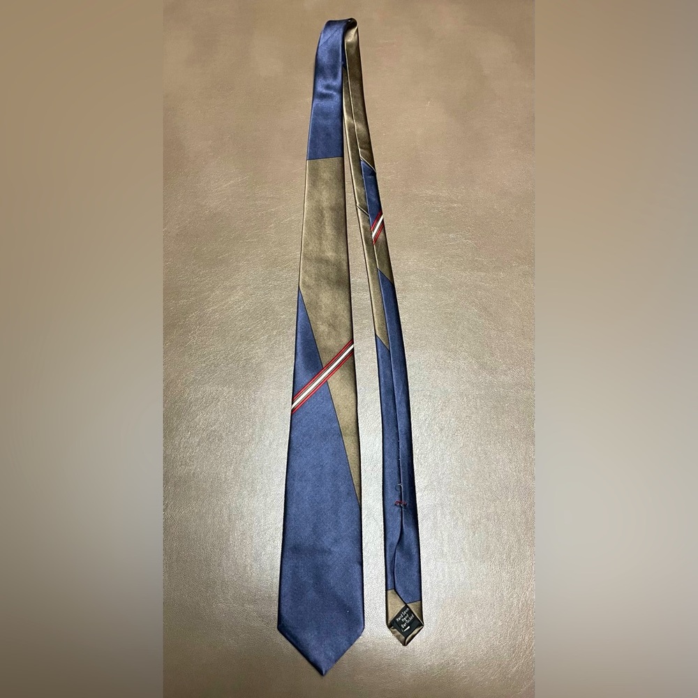 Vintage Oscar De La Renta Tie